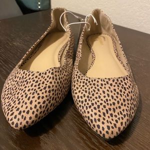 Cheetah print slide on flags - size 9